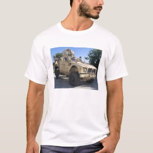 Camiseta Un Oshkosh M-ATV