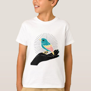 Camiseta un pájaro en la mano