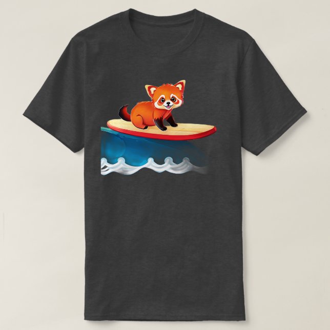 Camiseta Un Panda Rojo Curado en un Surf Board (Diseño del anverso)