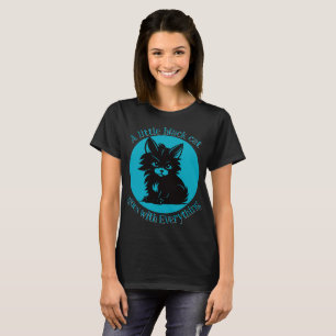 Camiseta Un pequeño gato negro va con Todo V2
