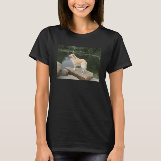 Camiseta Un perro en un estanque (Anverso)