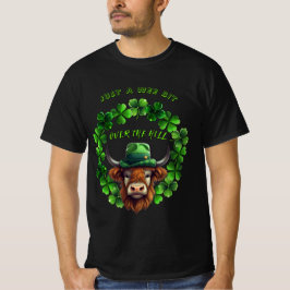 Camiseta Un Poco Más Allá de la Colina Toro Verde y Trébole