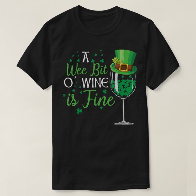 Camiseta Un poquito de vino Día de San Patricio  Amantes de (Diseño del anverso)