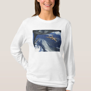 Camiseta Un posicionamiento del águila F-15C de la Fuerza A