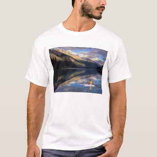 Camiseta Un remero en el lago Banff en Canadá (MR)