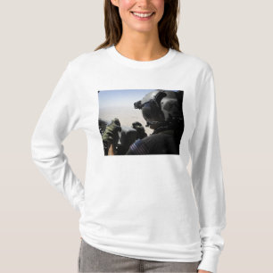 Camiseta Un soldado proporciona seguridad