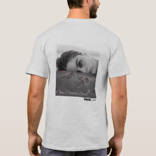 Camiseta Un Sueño Surrealista Subacuático del Alma Cósmica