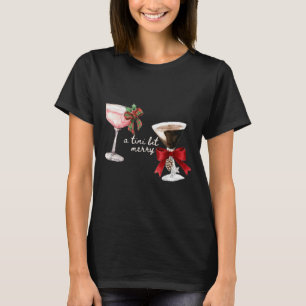 Camiseta Un Tini Poco Alegre Martini Navideño de Cola