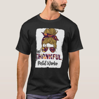 Camiseta Un trabajador postal agradecido moño desordenado o