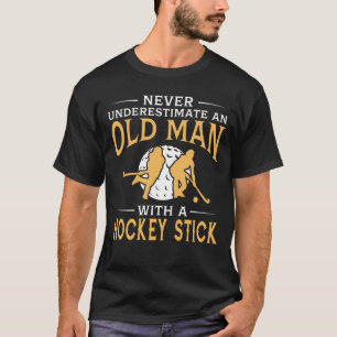 Camiseta Un viejo hombre con un palillo de hockey