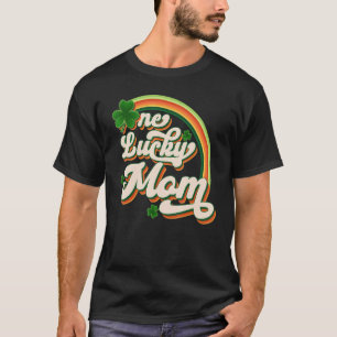 Camiseta Una afortunada mamá graciosa irlandesa en St Patri