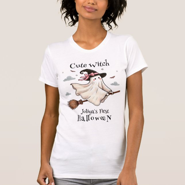 Camiseta Una bruja simple y elegante primero de Halloween (Anverso)
