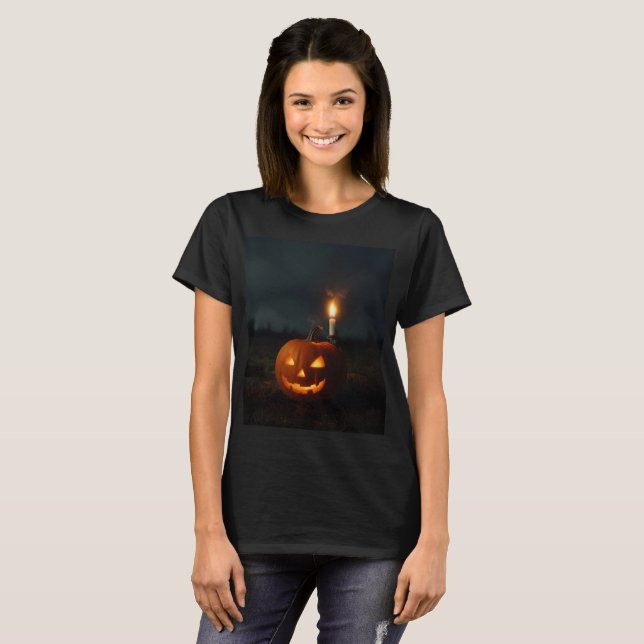 Camiseta una calabaza con una vela que dice halloween (Anverso completo)
