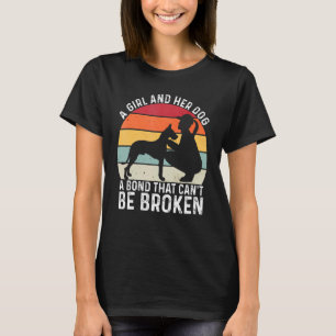 Camiseta Una Chica y su perro un bono que no puede romperse