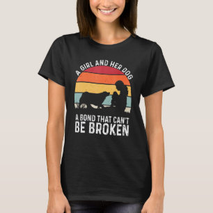 Camiseta Una Chica y su perro un bono que no puede romperse