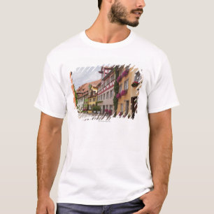 Camiseta Una ciudad medieval inusualmente bien-preservada