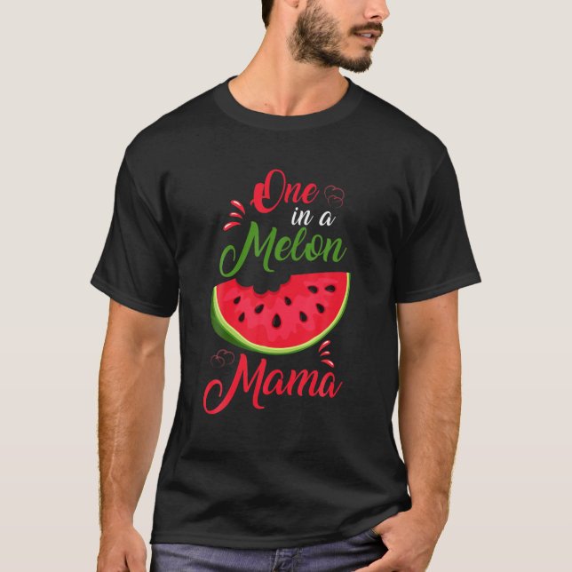 Camiseta Una En Un Melón Mamá Madre Familia Nacimiento De s (Anverso)