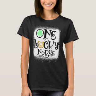 Camiseta Una enfermera afortunada de St Patricks Day Enferm