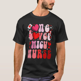 Camiseta Una Enfermera de UCI Amada Corazones Estetoscopio
