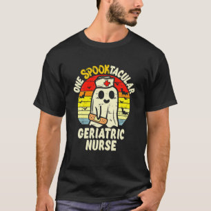 Camiseta Una Enfermera Geriátrica Spooktacular Fantasma Hal