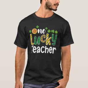 Camiseta Una escuela de un maestro afortunado Día de San Pa