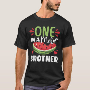 Camiseta Una familia de verano en melón hermano melón va