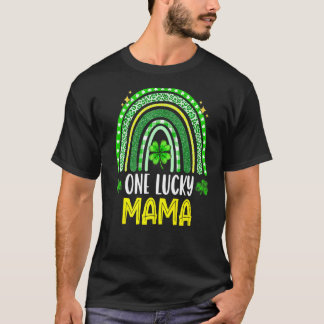 Camiseta Una familia divertida y afortunada de mamá en el D