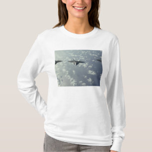 Camiseta Una formación de la tres-nave de los rapaces F-22