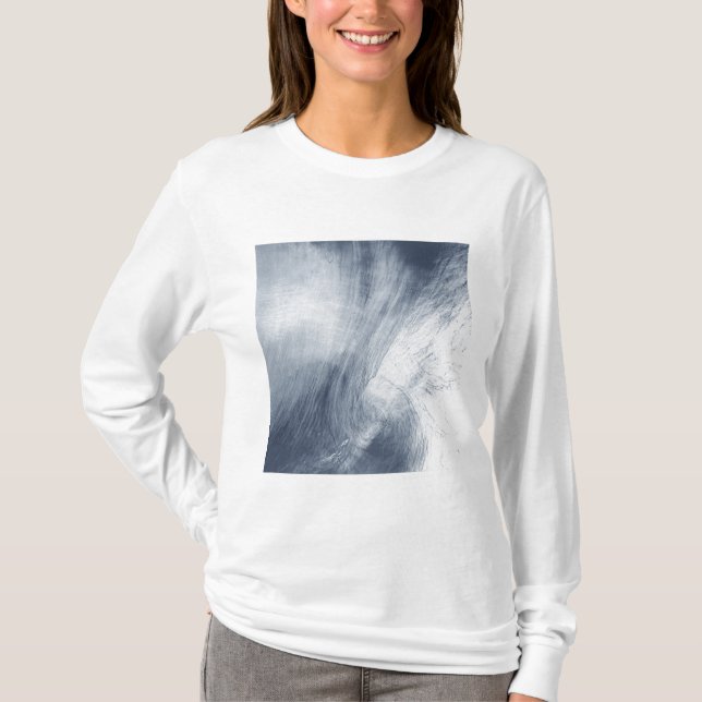 Camiseta Una gran nube de burbujas serpentea sobre el mar (Anverso)