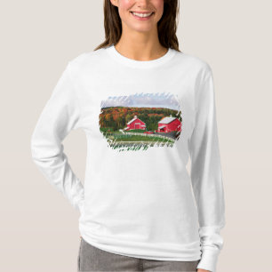 Camiseta Una granja en Vermont cerca de Peacham. LIBERAR