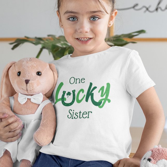 Camiseta Una hermana afortunada | Día del Personalizable Sa (Subido por el creador)