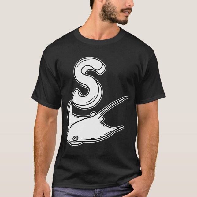 Camiseta Una ilustración de la letra S representa a Stingra (Anverso)