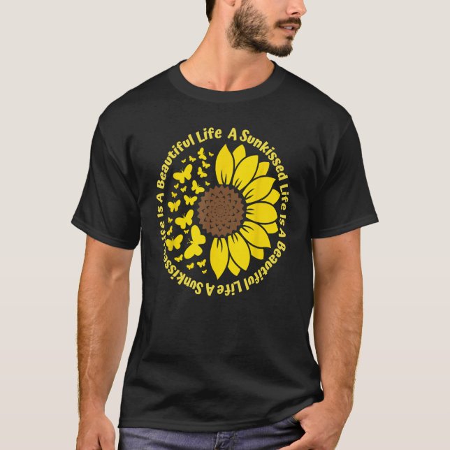 Camiseta Una Ilustración Sunkissed Es Un Hermoso Girasol De (Anverso)