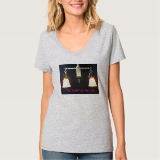 Camiseta Una lámpara dual preciosa del vintage