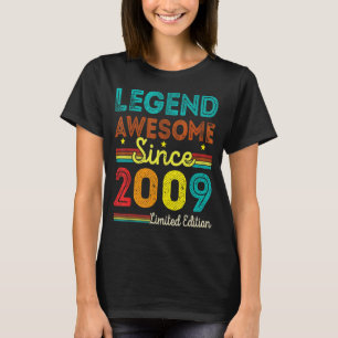Camiseta Una leyenda vintage de 13 años de antigüedad impre