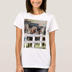 Camiseta Una línea de caballos Amish