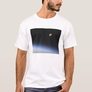 Camiseta Una luna gibosa visible sobre la atmósfera de