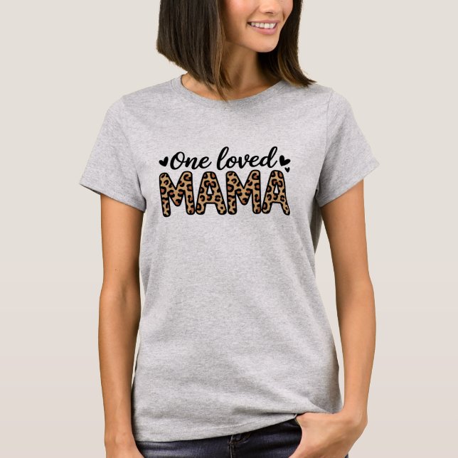 Camiseta Una Mamá Amada - Día de las Madres (Anverso)