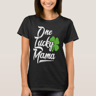 Camiseta Una mujer afortunada adorna el embarazo a St Patri