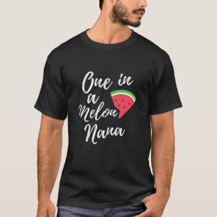 Camiseta Una Mujer En Un Diseño De Melón De Melón Nana