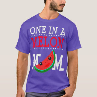 Camiseta Una Mujer En Un Melón Melón De Melón De Melón Dive