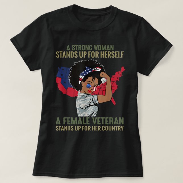 Camiseta Una Mujer Fuerte Se Defiende A Sí Misma Como Una M (Diseño del anverso)