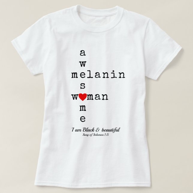 Camiseta UNA MUJER MÁS IMPRESIONANTE | Escritura cristiana (Diseño del anverso)