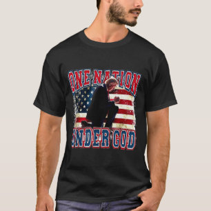 Camiseta Una Nación Bajo Dios Trump Reza Jesús Bandera De E