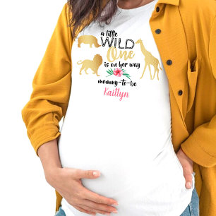 Camiseta Una Pequeña Y Salvaje Está En Camino De Los Niños 