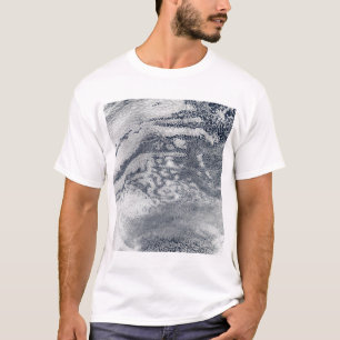 Camiseta Una red de nubes sobre el Océano Pacífico