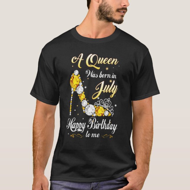 Camiseta Una Reina Nació En Julio Zapatos De Cumpleaños Par (Anverso)