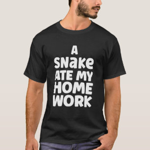 Camiseta Una serpiente se comió mi tarea Sarcasmo Escuela A