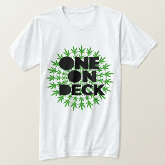 Camiseta Una sobre cubierta