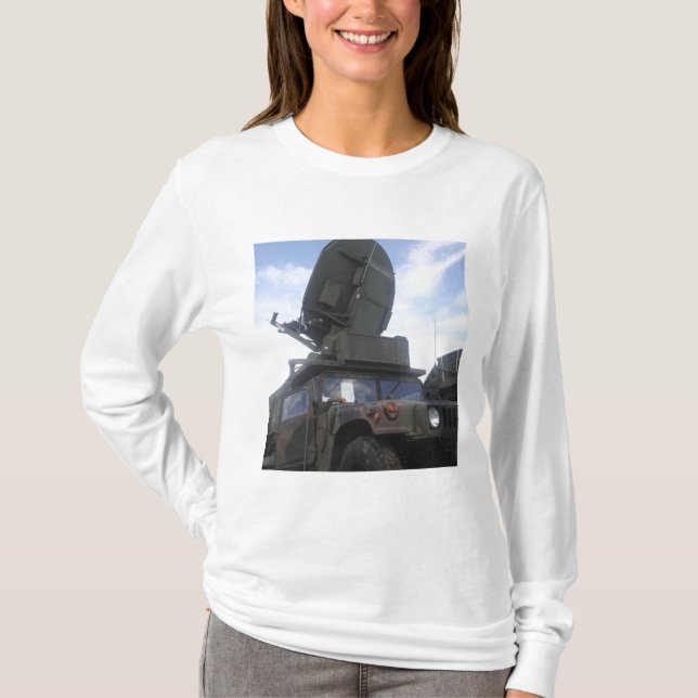 Camiseta Una terminal de satélite táctico Phoenix (Anverso)